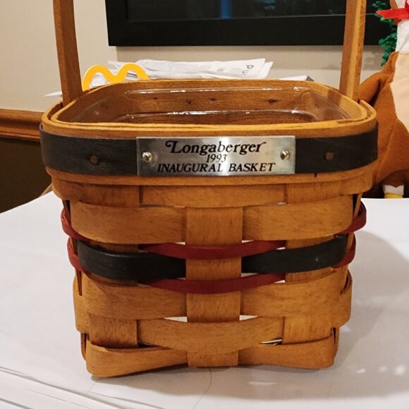 1993 Longaberger Inaugural Basket with Protector - Picture 1 of 5